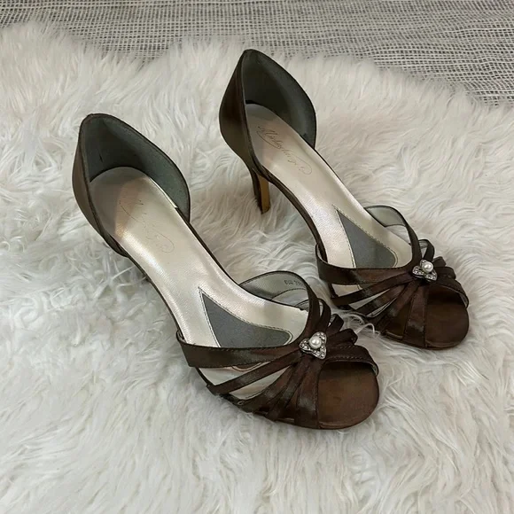 chinese dress ladies Macy Dress Shoes – FATE
